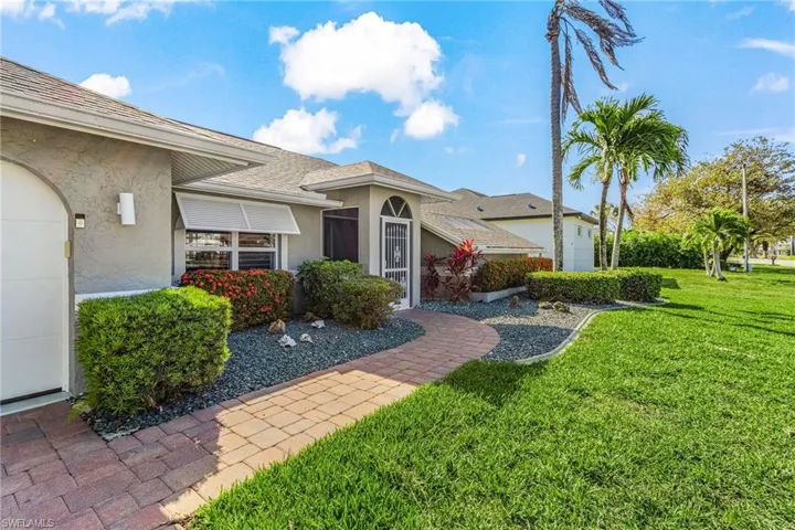 2607 SE 23rd  AVE, Cape Coral, FL 33904