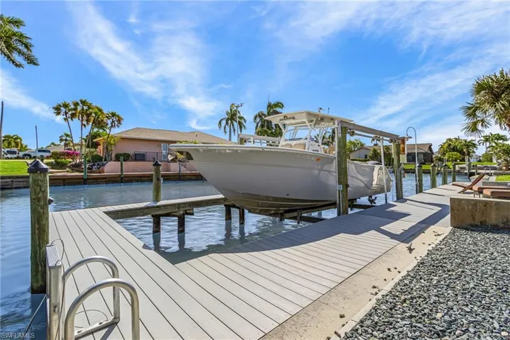 2607 SE 23rd  AVE, Cape Coral, FL 33904