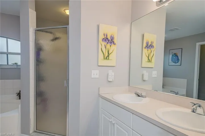 204 Manasota ST, FORT MYERS FL 33913