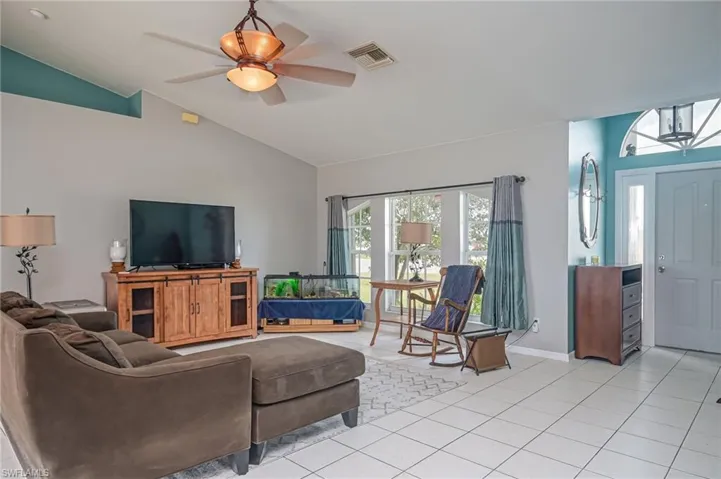 204 Manasota ST, FORT MYERS FL 33913