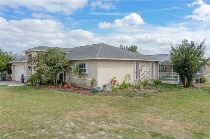 204 Manasota ST, FORT MYERS FL 33913