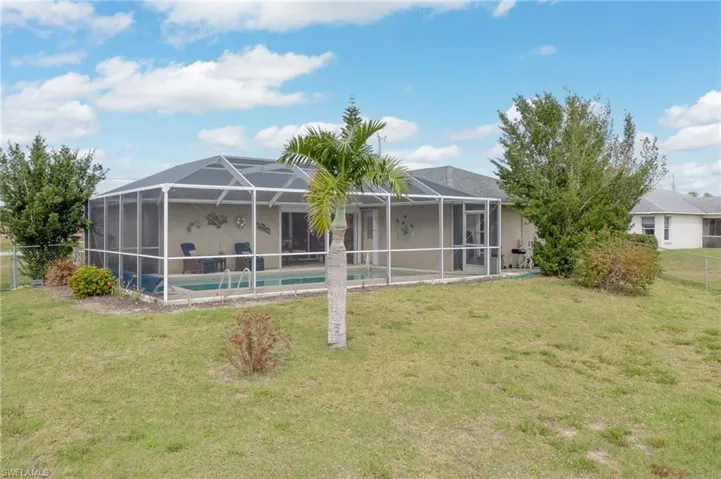 204 Manasota ST, FORT MYERS FL 33913