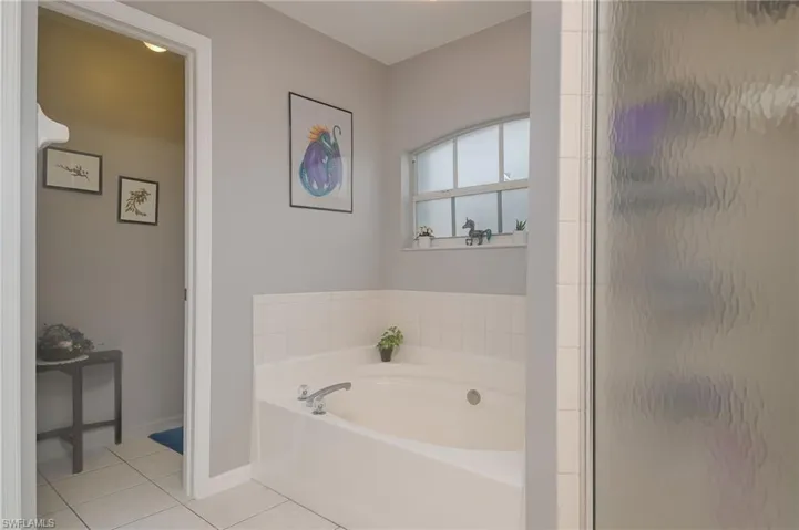 204 Manasota ST, FORT MYERS FL 33913