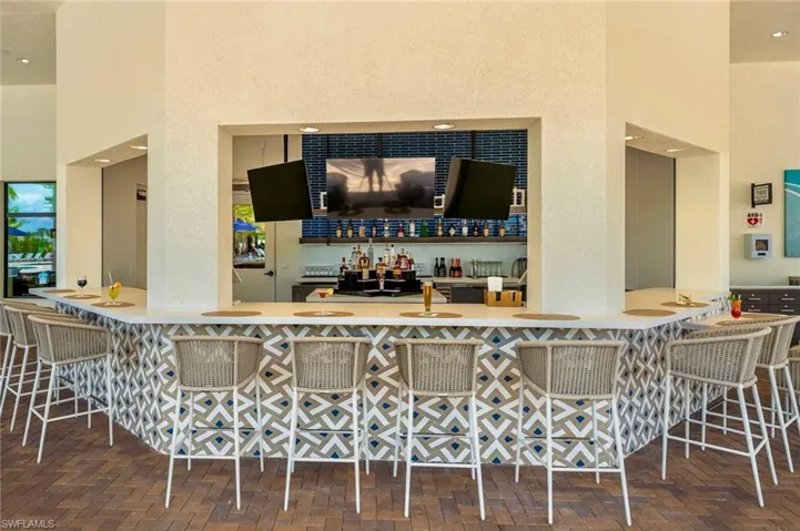 Outdoor Bar