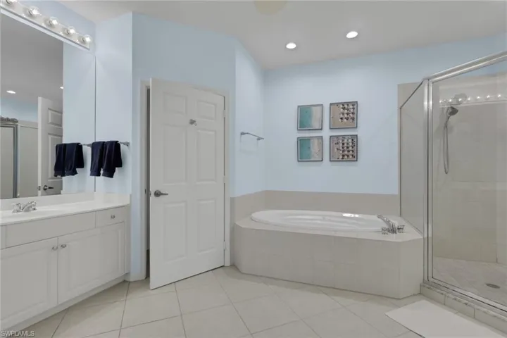 12259 Toscana Way 202, Bonita Springs, Florida 34135