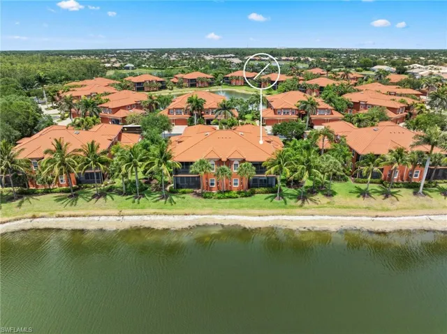 6414  Legacy  CIR, Naples, FL 34113