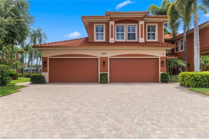 6414  Legacy  CIR, Naples, FL 34113