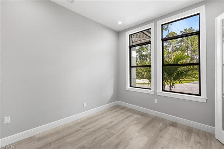 Guest bedroom