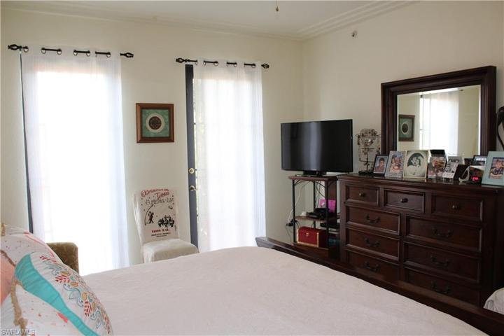 9107 Capistrano ST S # 2, NAPLES FL 34113