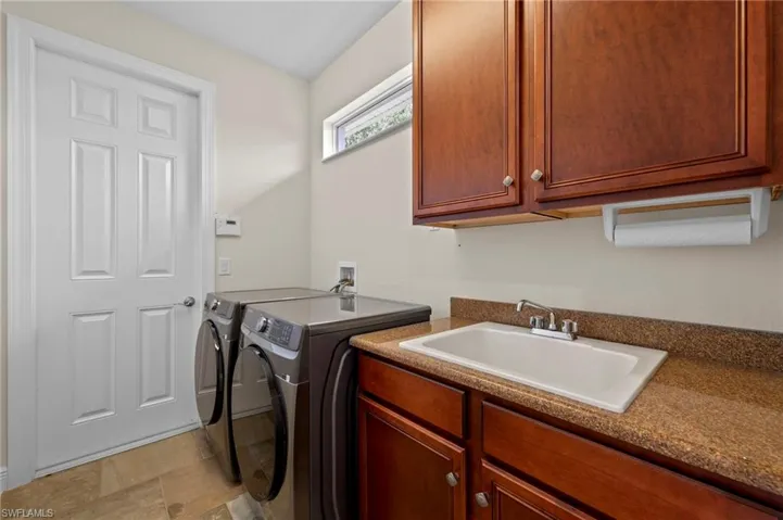 19647 Casa Verde Way, Estero, Florida 33967
