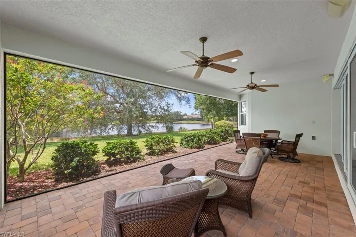 19647 Casa Verde Way, Estero, Florida 33967