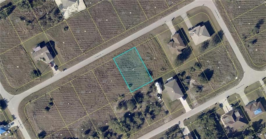 212  Pembroke  ST, LEHIGH ACRES, FL 33974
