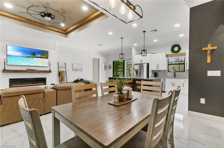 4473 Golden Gate Blvd E, Naples, Florida 34120