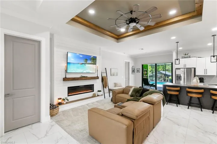 4473 Golden Gate Blvd E, Naples, Florida 34120