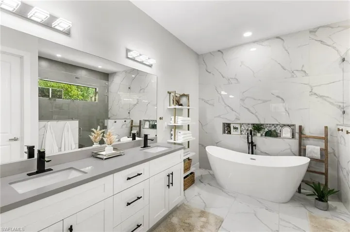 4473 Golden Gate Blvd E, Naples, Florida 34120