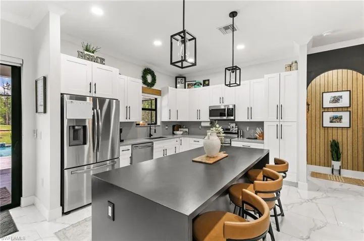 4473 Golden Gate Blvd E, Naples, Florida 34120