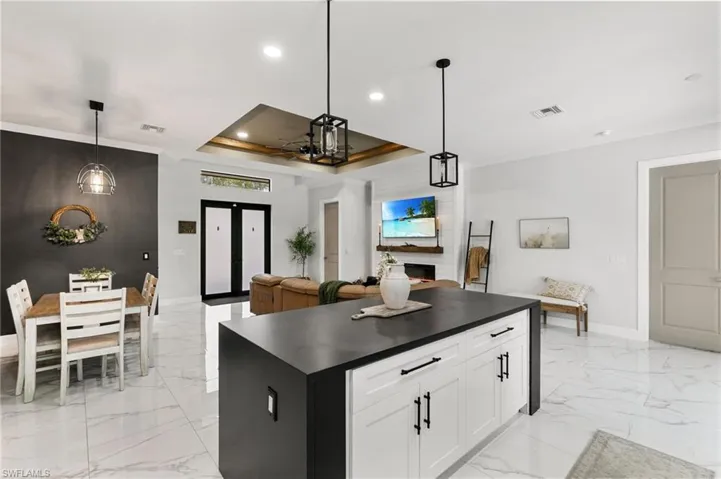 4473 Golden Gate Blvd E, Naples, Florida 34120
