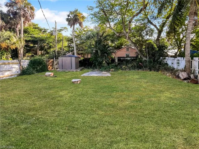 2342 Stella St, Fort Myers, Florida 33901