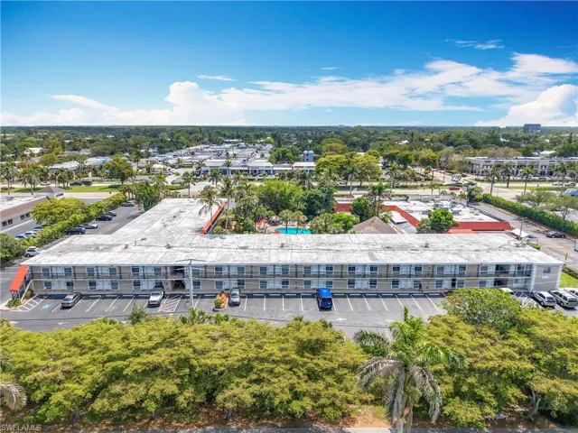 2555 Tamiami Trl N # 111, Naples Fl 34103