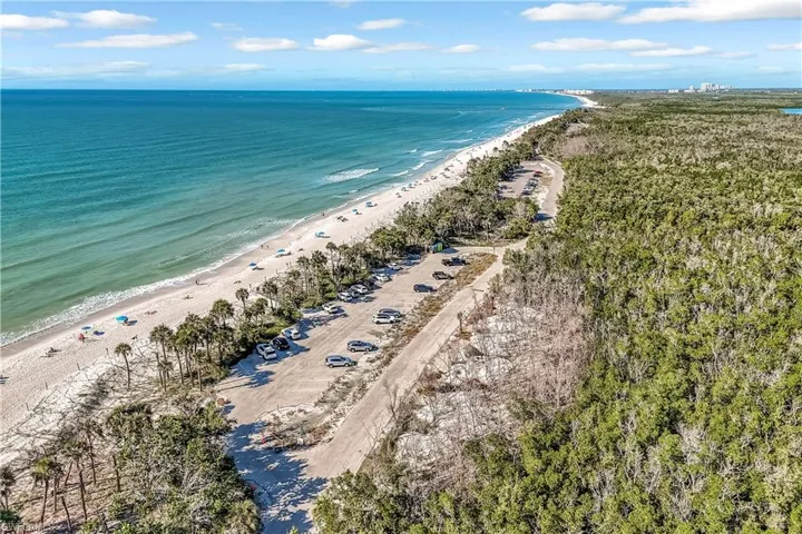 Delnor-Wiggins State Park on Gulf of America! Just a short walk or bike ride from your sky home!