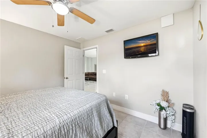 4705  Dora S AVE, Lehigh Acres, FL 33976