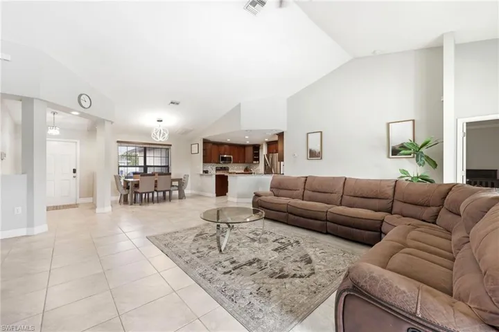 4705  Dora S AVE, Lehigh Acres, FL 33976
