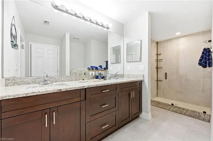 4705  Dora S AVE, Lehigh Acres, FL 33976
