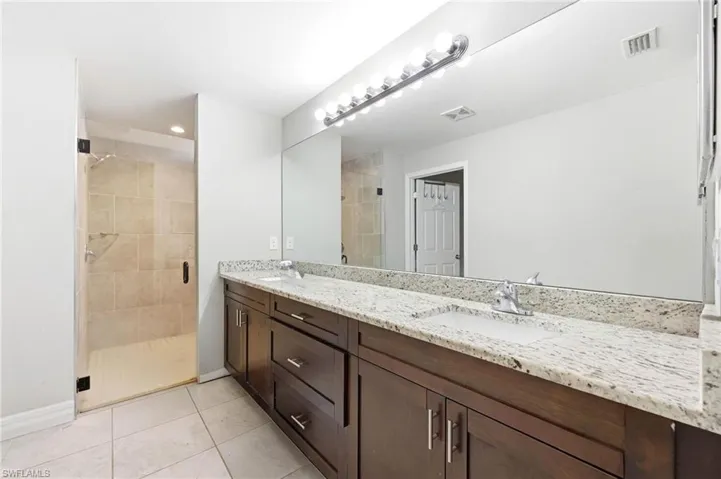 4705  Dora S AVE, Lehigh Acres, FL 33976