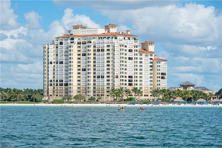 Beachside elevation
