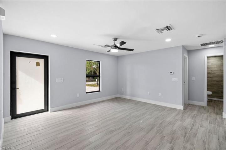 917 Danube ST, LEHIGH ACRES FL 33974