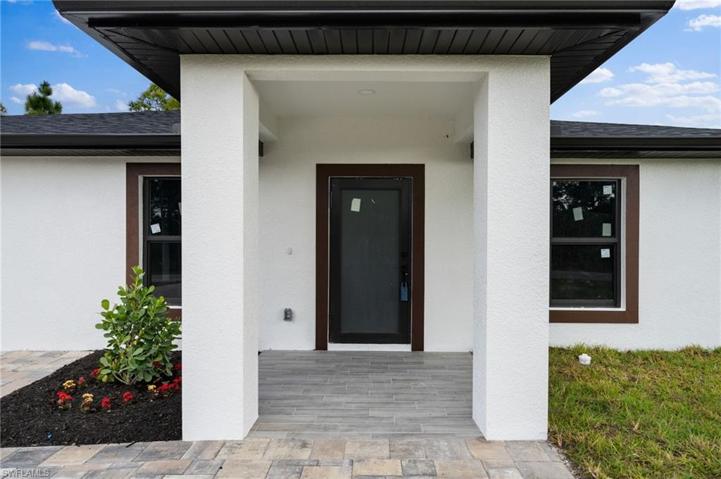 917 Danube ST, LEHIGH ACRES FL 33974