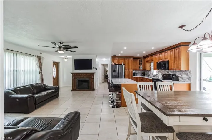703  Willow  DR, Lehigh Acres, FL 33936