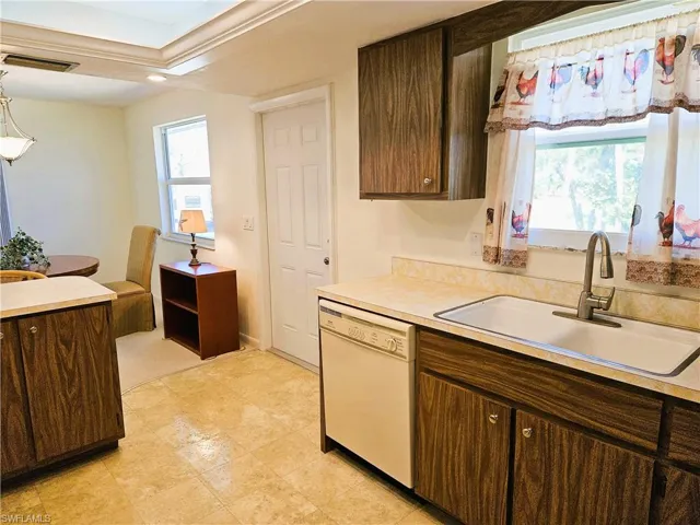 915 North St, Fort Myers Beach, Florida 33931