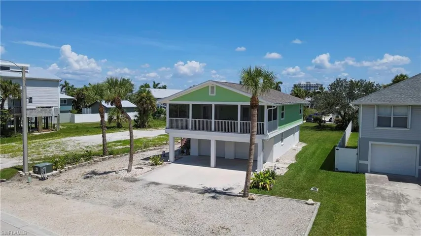 915 North St, Fort Myers Beach, Florida 33931