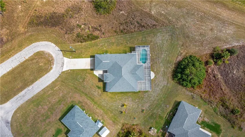 Aerial view of property and surrounding area