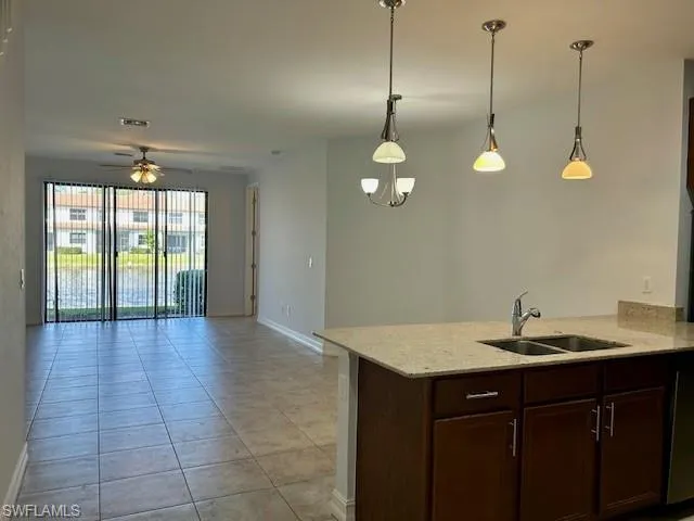 7784 Bristol Cir, Naples, Florida 34120