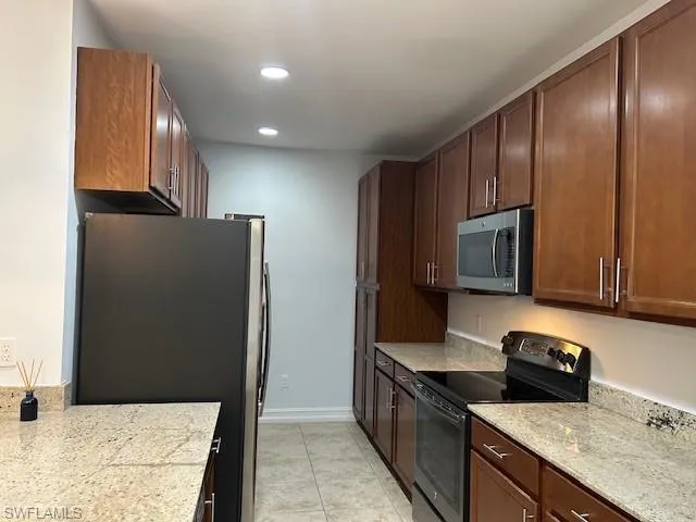 7784 Bristol Cir, Naples, Florida 34120