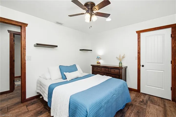 Additional perceptive of the guest bedroom