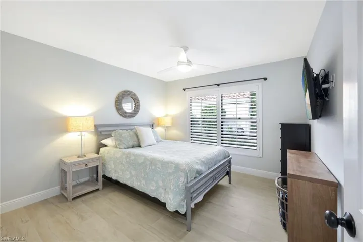 714 Reef Point Cir, Naples, Florida 34108