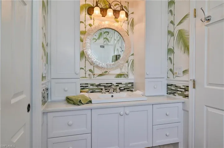 Main Floor Bathroom