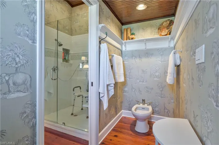 Bidet