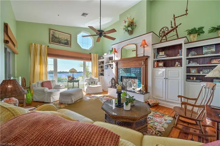 Living Room with a view AND a wood burning fire place for chilly nights.