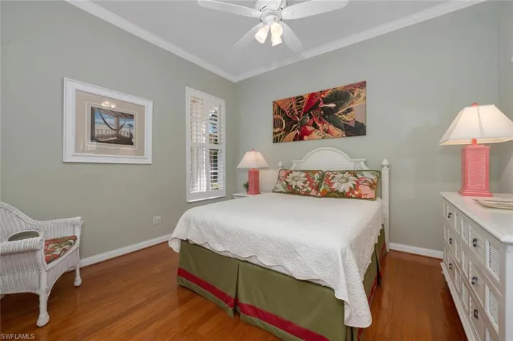 Guest bedroom