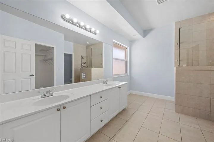 Master bath with room to put a free standing soaking tub