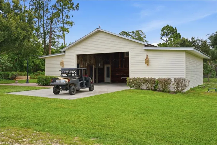 3700 Fort Adams Ave, Labelle, Florida 33935