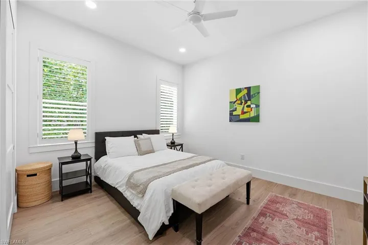 1232 Royal Palm Dr, Naples, Florida 34103