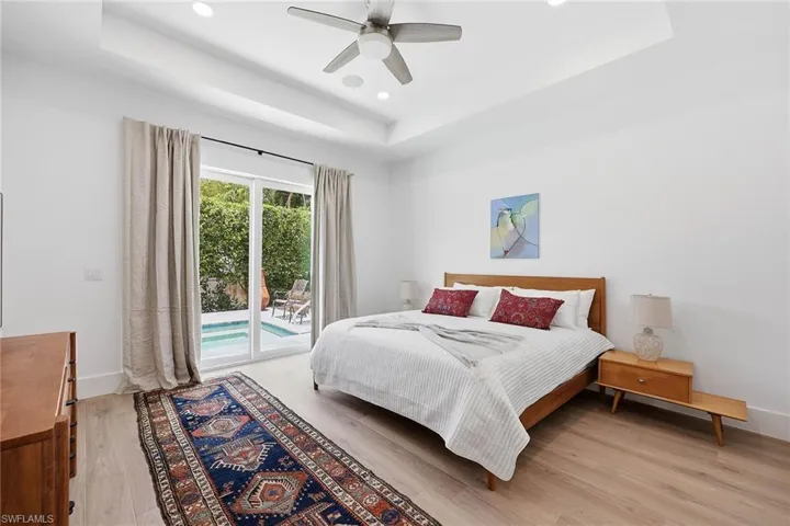 1232 Royal Palm Dr, Naples, Florida 34103