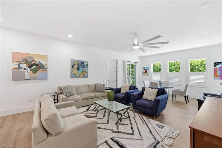 1232 Royal Palm Dr, Naples, Florida 34103