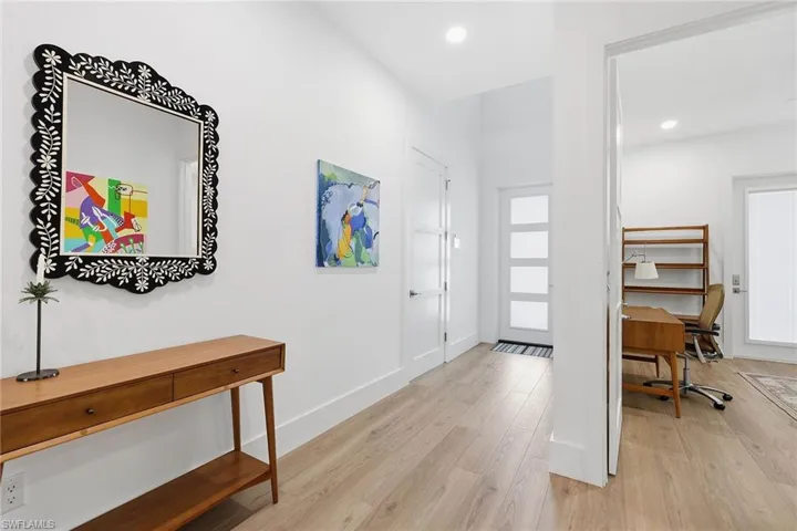 1232 Royal Palm Dr, Naples, Florida 34103