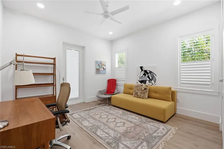 1232 Royal Palm Dr, Naples, Florida 34103